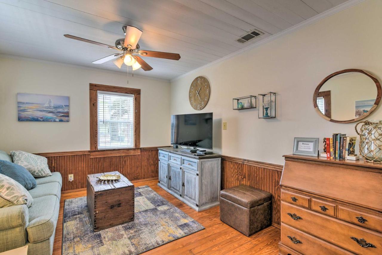 Galveston 'Blue Bungalow' - Walk To Beach! Exterior foto